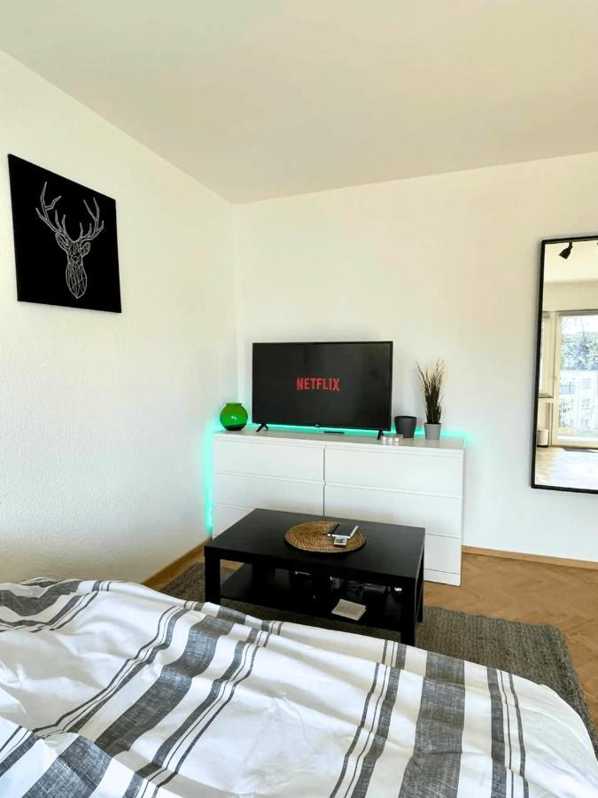 Cozy Apartment With Kitchen + Balcony New! Essen Esterno foto