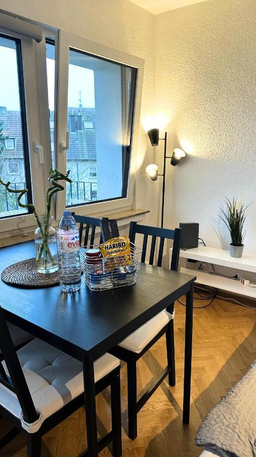 Cozy Apartment With Kitchen + Balcony New! Essen Esterno foto
